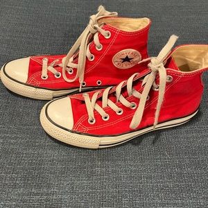 Red Converse Allstars Hightop